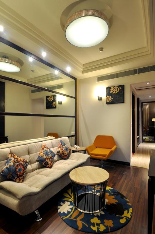 The Cove Hotel Panchkula Room photo